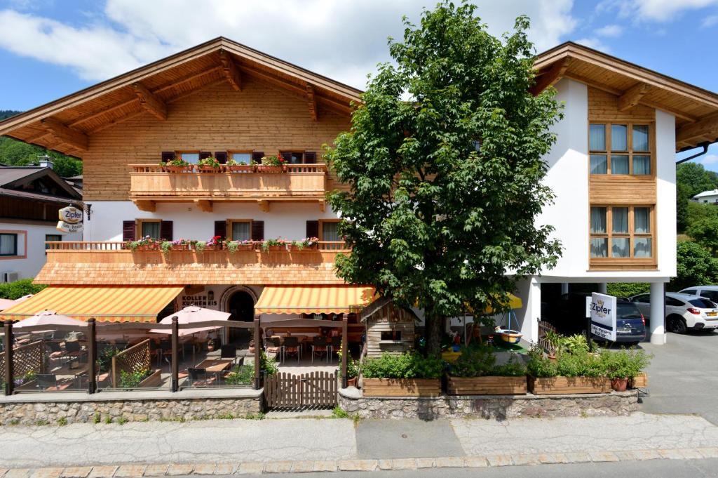 Café Pension Koller Brixen im Thale Eksteriør billede